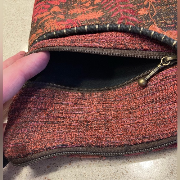 Red and Orange Crossbody Bag with Floral Pattern - Picture 11 of 13